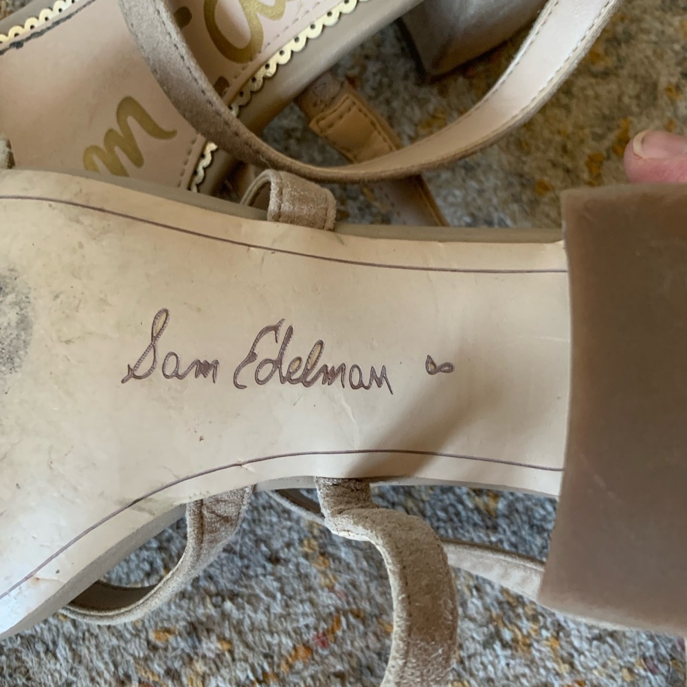 Heels - Picture 2 of 2